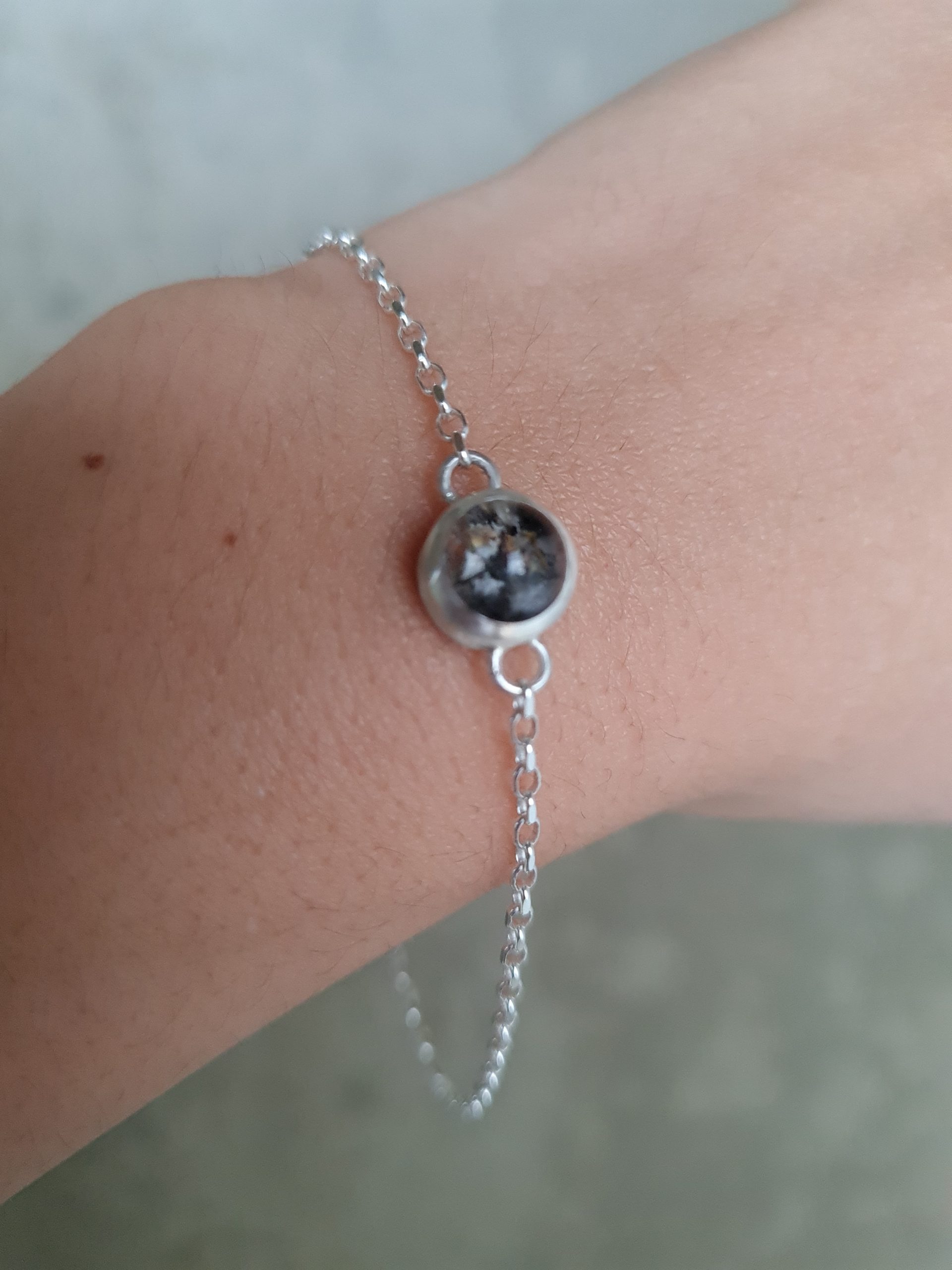 Pulsera con cenizas de cadena de plata 9 Pulsera con cenizas de cadena de plata - Imagen 5