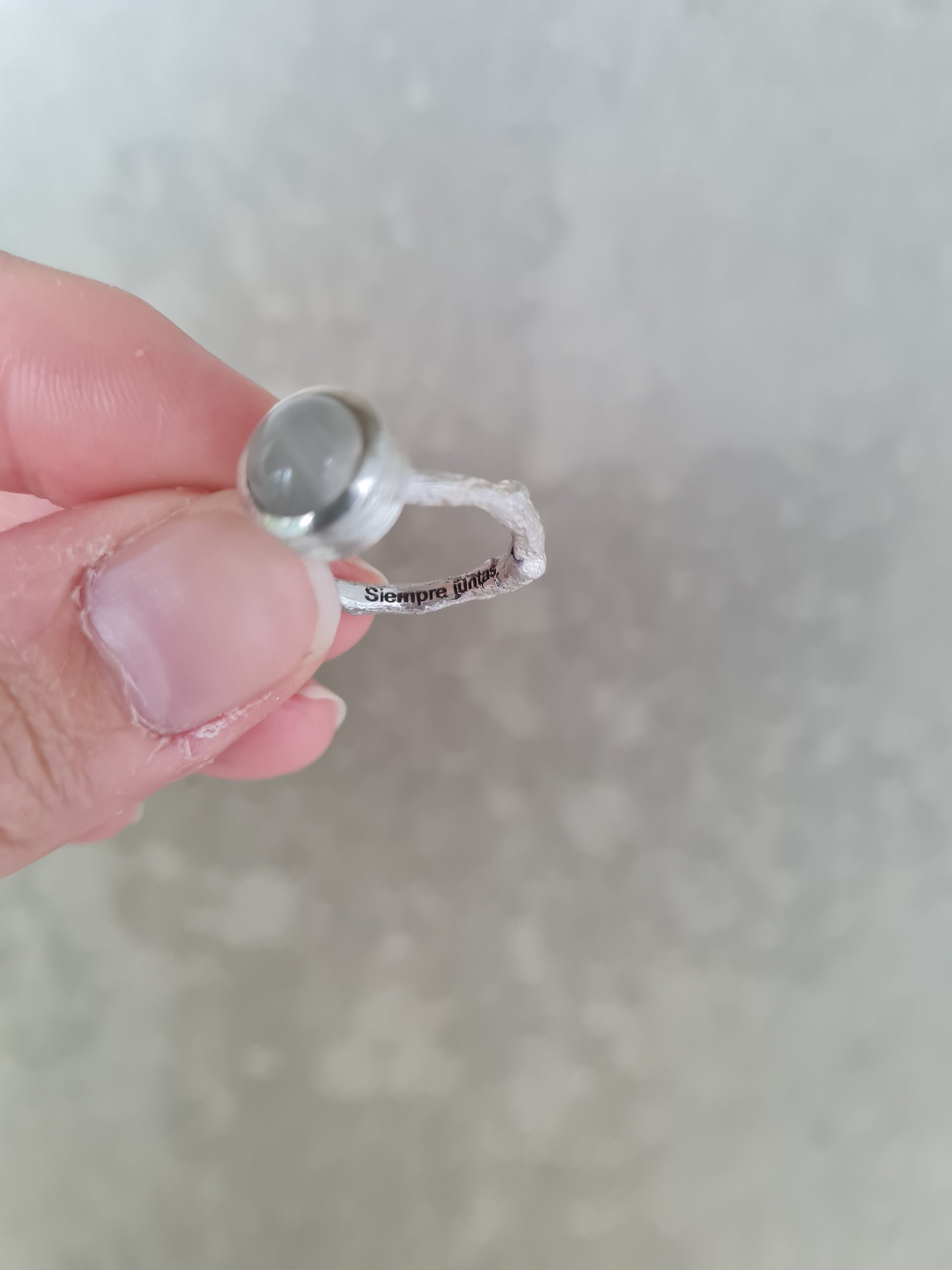 Anillo con cenizas y cabujón grande - Imagen 8