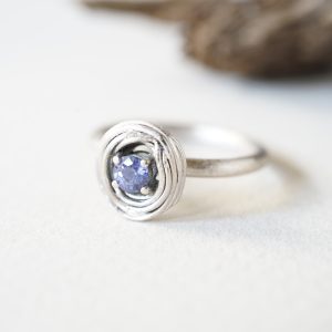 Anillo de Pedida en Oro Blanco reciclado