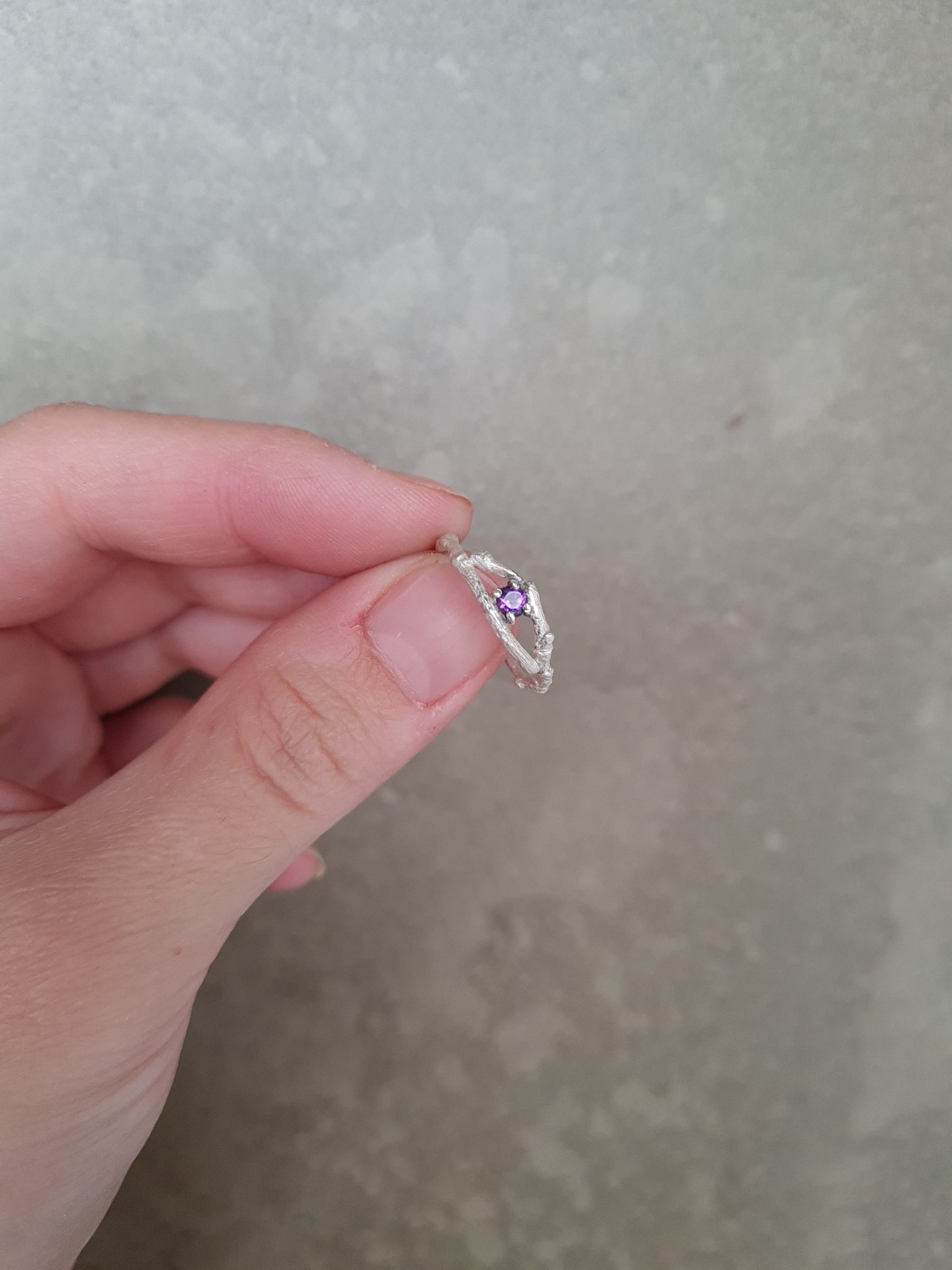 Anillo Ramita con Zafiro Azul - Imagen 3